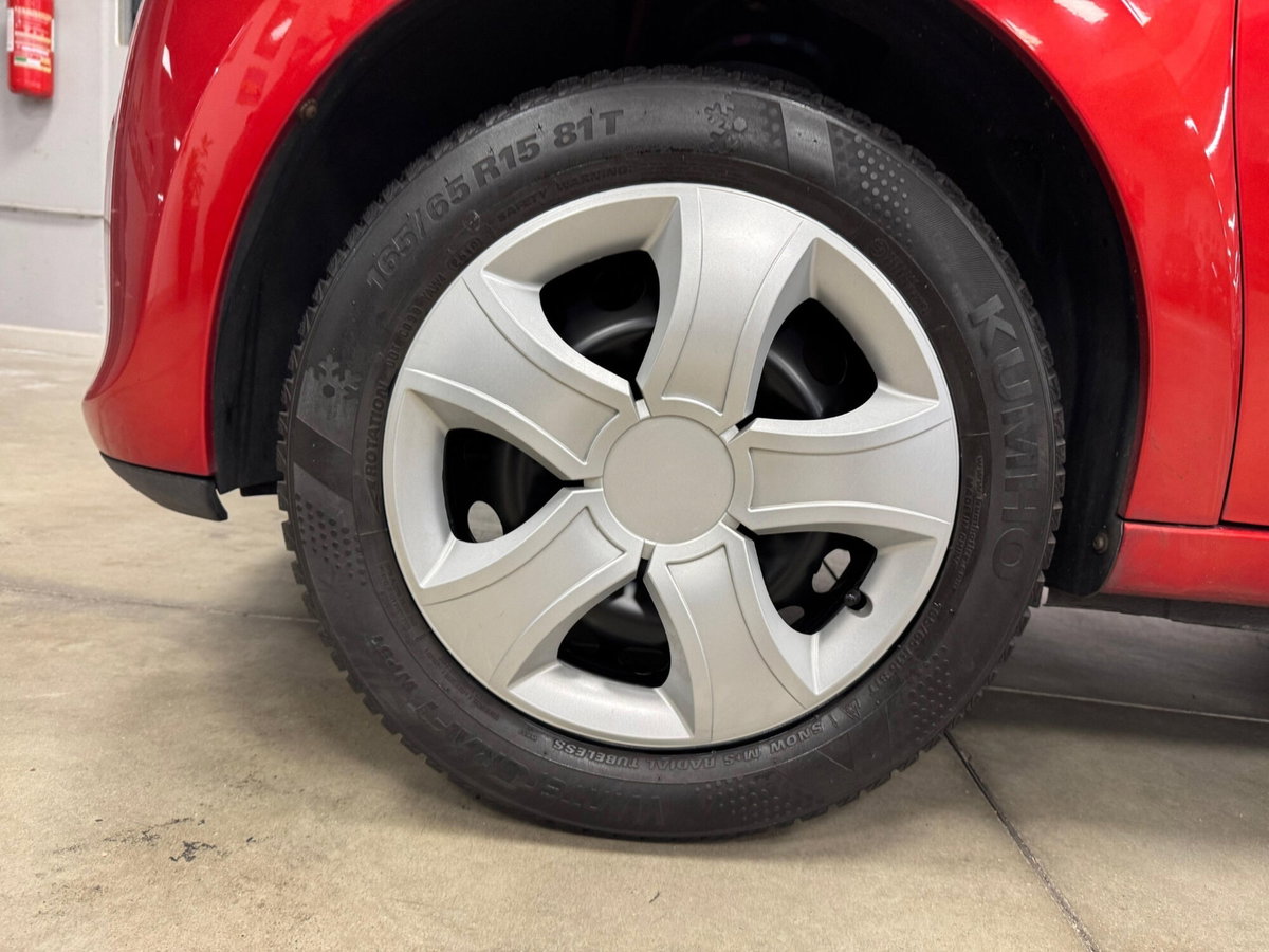 Renault Twingo SCe Zen (11)