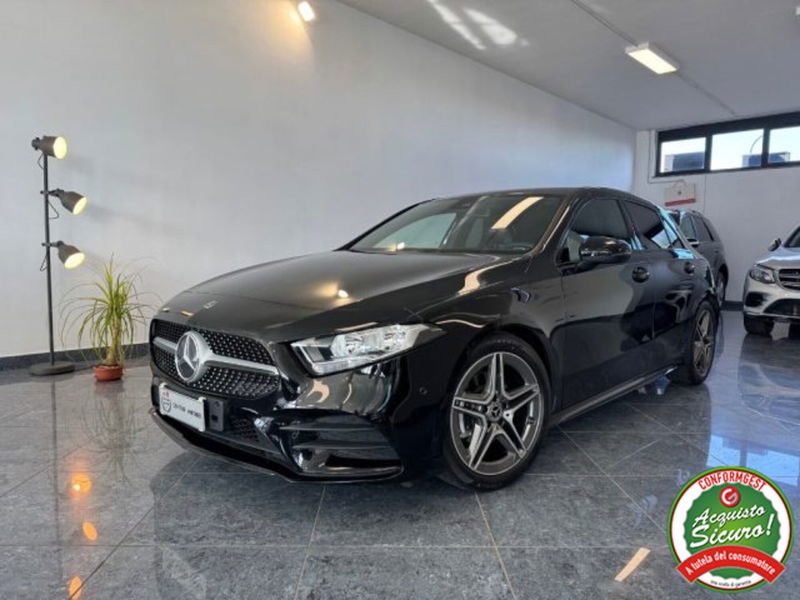 Mercedes-Benz Classe A Sedan 180 d AMG Line Premium Plus auto