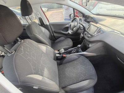Peugeot 2008 BlueHDi 100 S&S Active (11)
