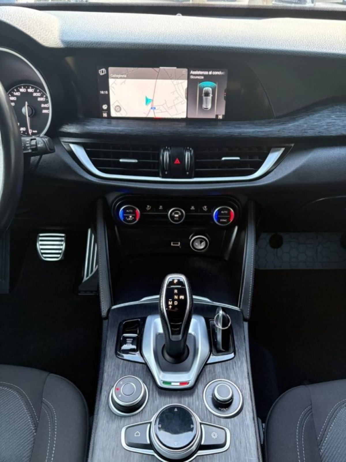 Alfa Romeo Stelvio Stelvio 2.2 Turbodiesel 160 CV AT8 RWD Sprint (10)