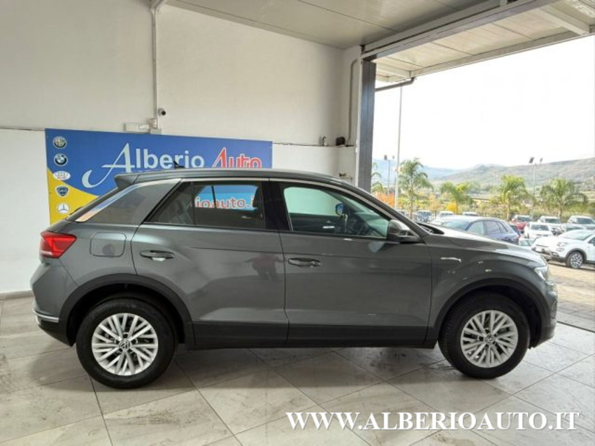 Volkswagen T-Roc 2.0 TDI SCR 150 CV DSG Business BlueMotion Technology (2)