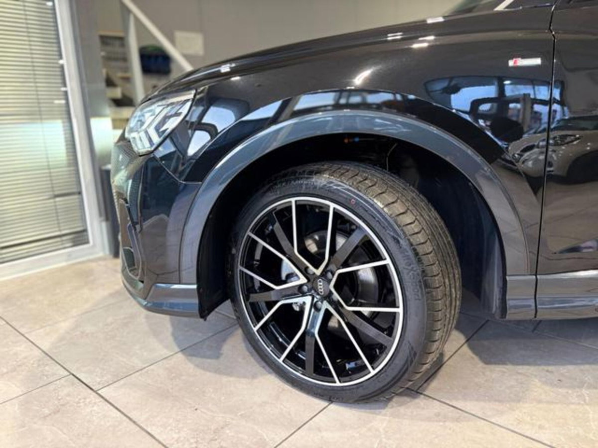 Audi Q3 Sportback 35 TDI quattro S tronic S line edition (12)
