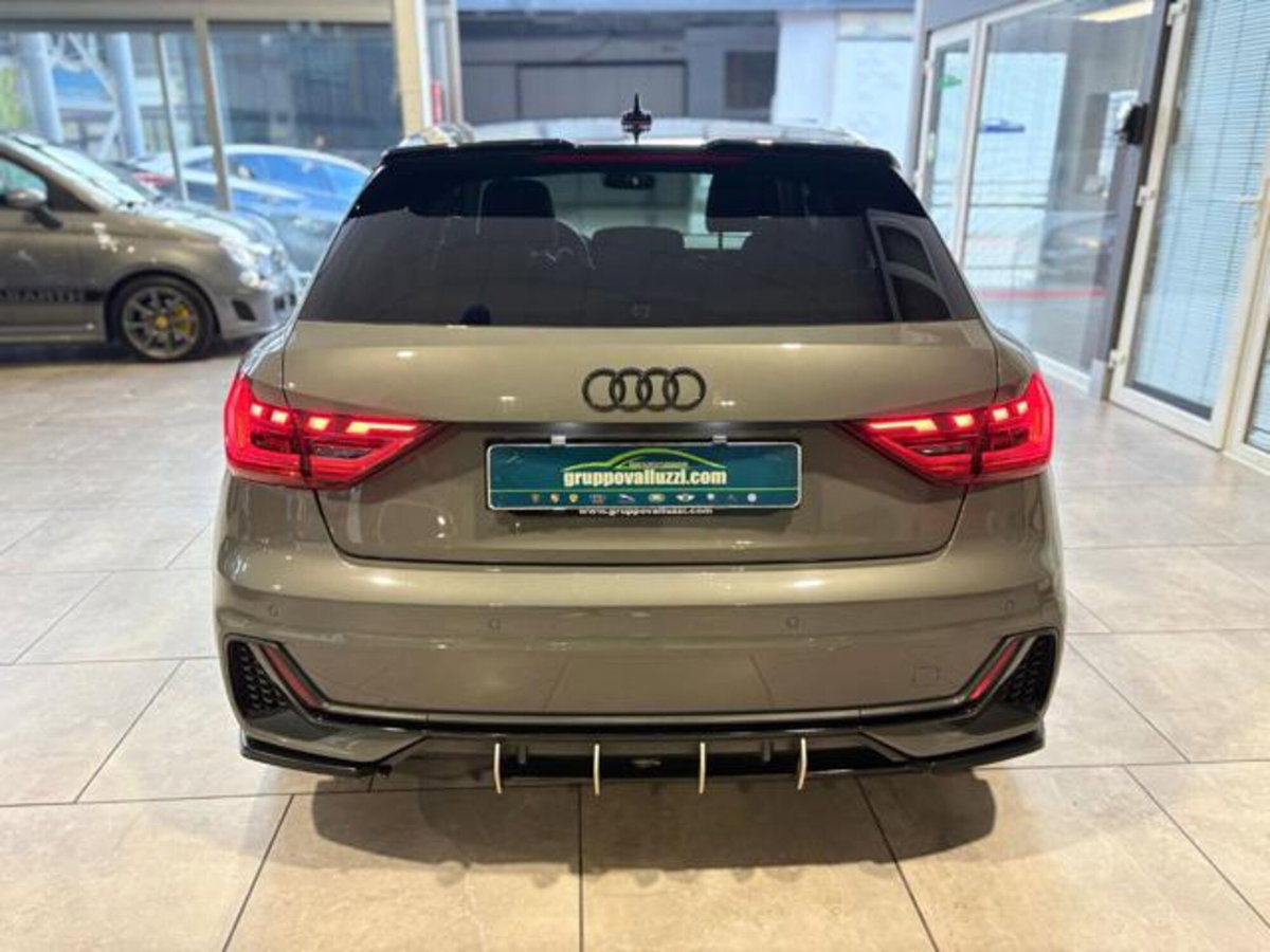 Audi A1 Sportback 30 1.0 tfsi S Line Edition 116cv s-tronic (6)