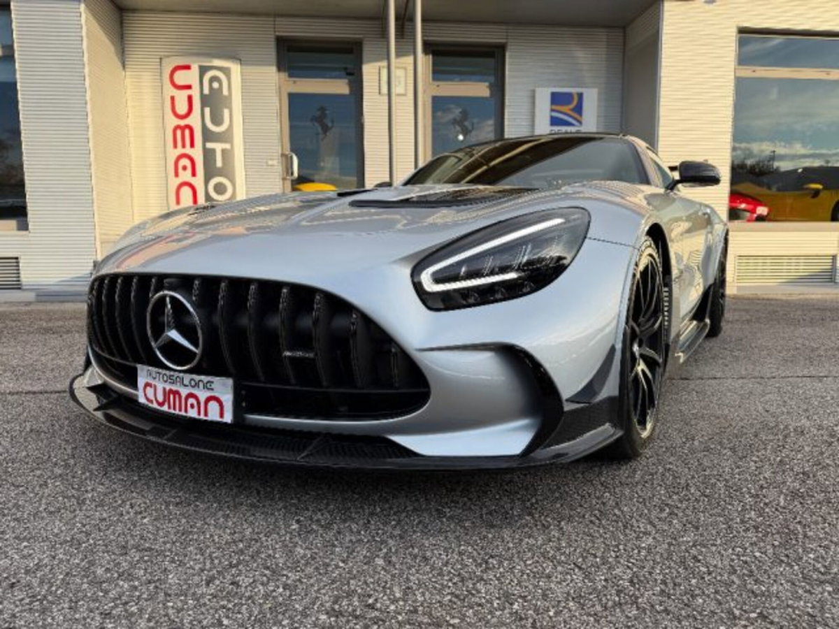 Mercedes-Benz Classe GT Coupé GT Black Series (2)