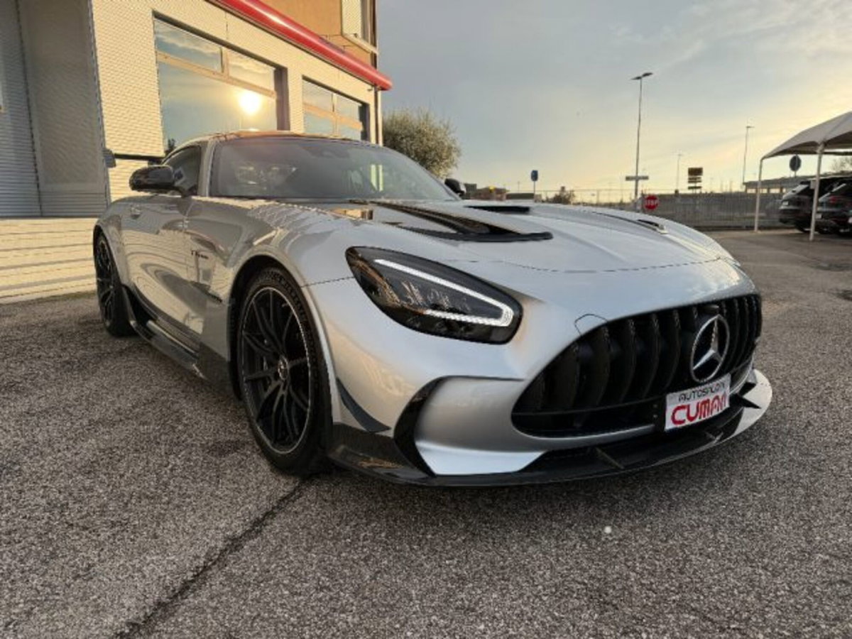 Mercedes-Benz Classe GT Coupé GT Black Series (3)