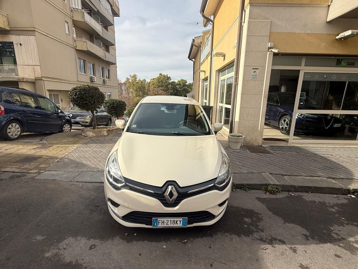 Renault Clio dCi 8V 75CV Start&Stop 5 porte Energy Life (2)