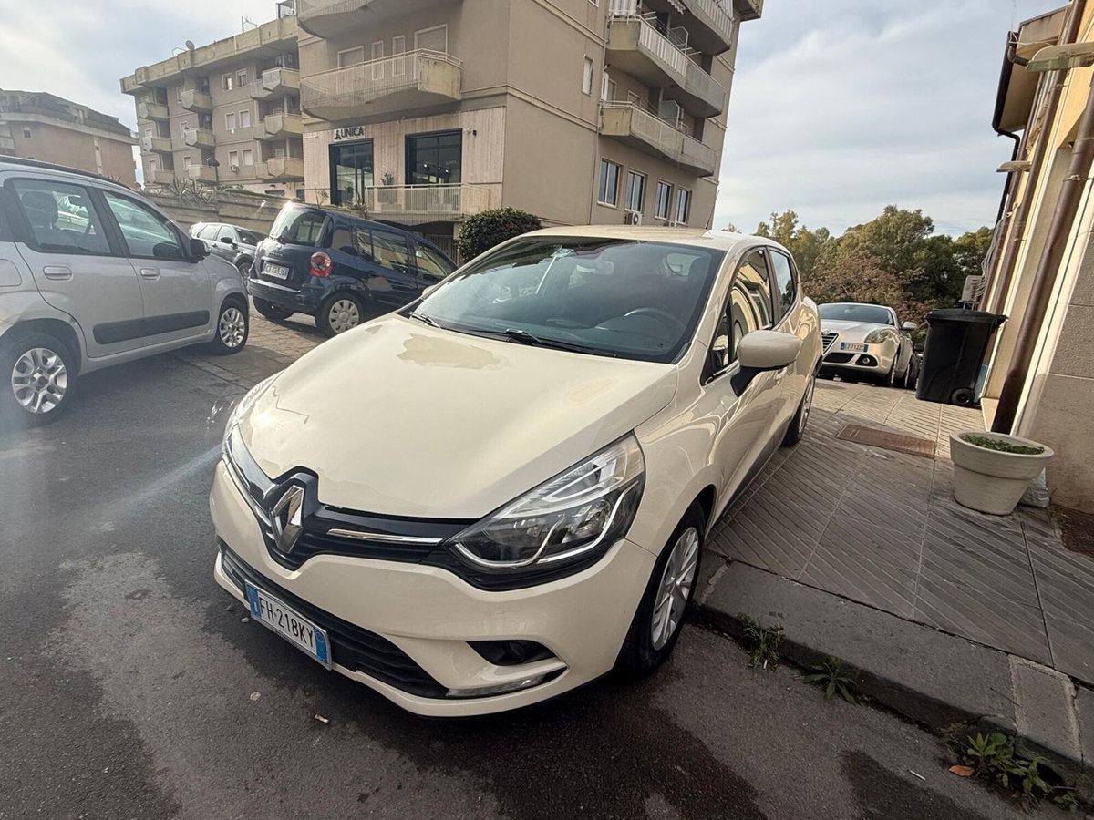 Renault Clio dCi 8V 75CV Start&Stop 5 porte Energy Life (3)