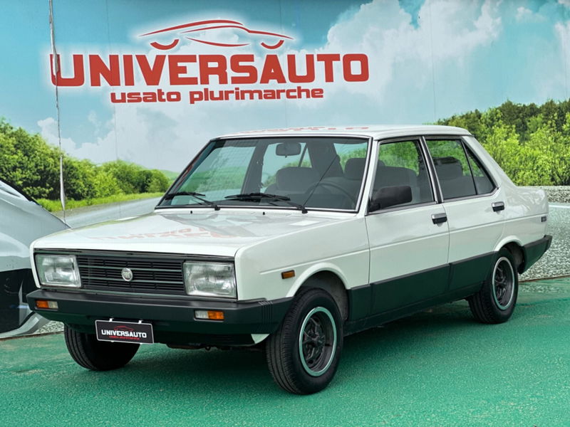 Fiat 131 1367 4 porte Super