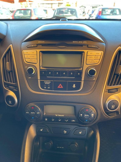 Hyundai ix35 2.0 CRDi 2WD Comfort (17)