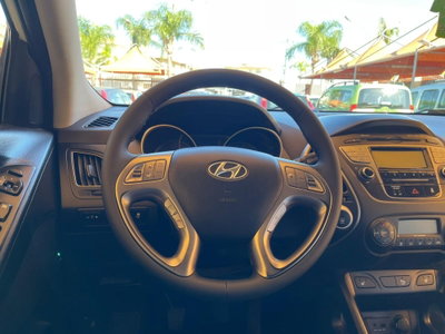 Hyundai ix35 2.0 CRDi 2WD Comfort (18)
