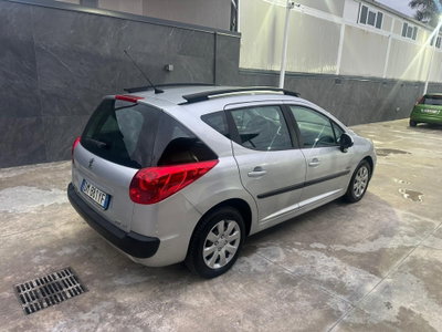 Peugeot 207 SW VTi 95CV ONE Line (4)