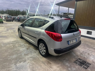 Peugeot 207 SW VTi 95CV ONE Line (5)