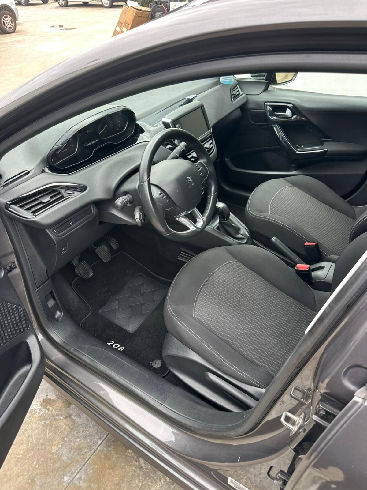 Peugeot 208 82 Stop&Start 5 porte Active (11)