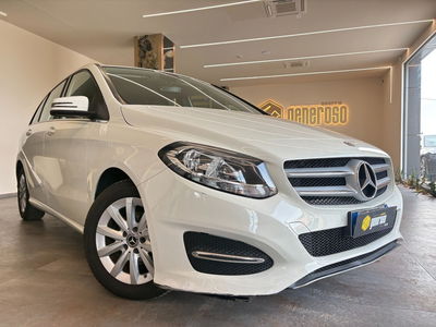 Mercedes-Benz Classe B 180 d Sport usata