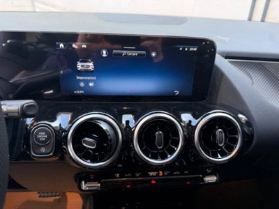 Mercedes-Benz GLA SUV 180 AMG Line Premium auto (20)