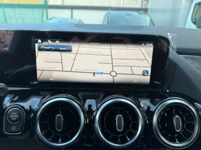 Mercedes-Benz GLA SUV 180 AMG Line Premium auto (20)