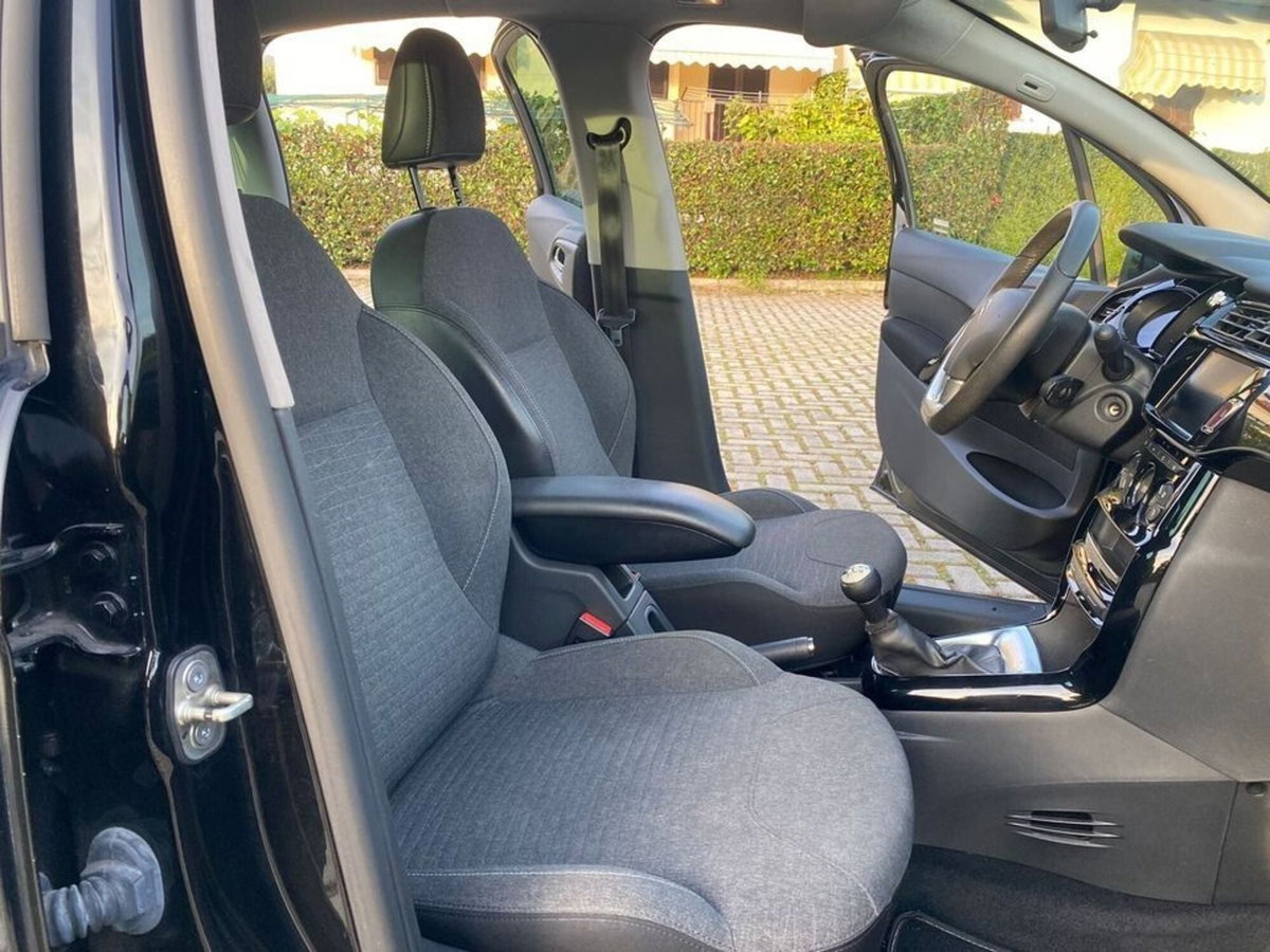 Citroen C3 PureTech 68 Live (14)