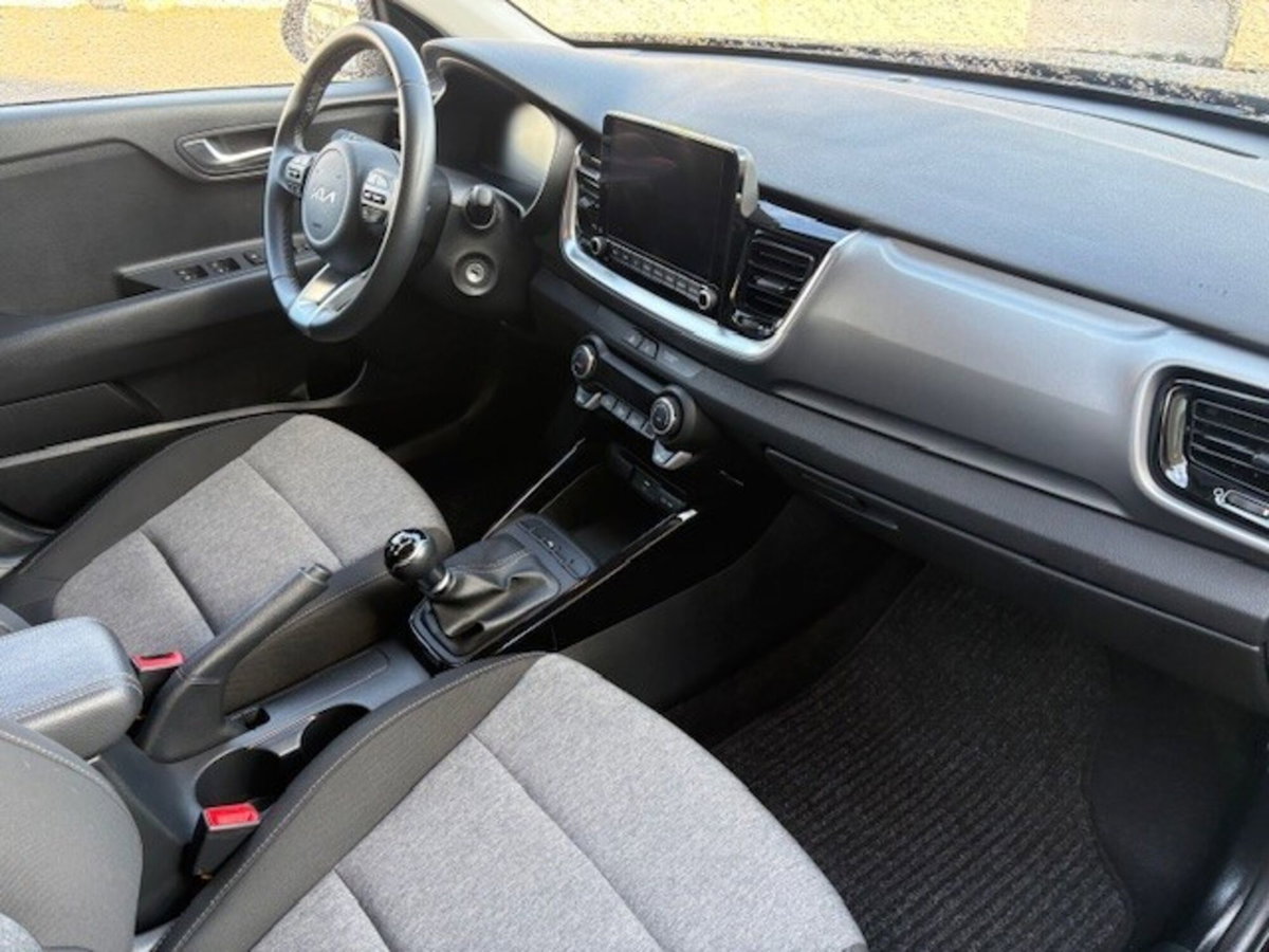 Kia Stonic 1.2 mpi Style 79cv (10)