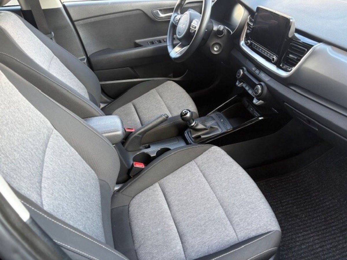 Kia Stonic 1.2 mpi Style 79cv (11)