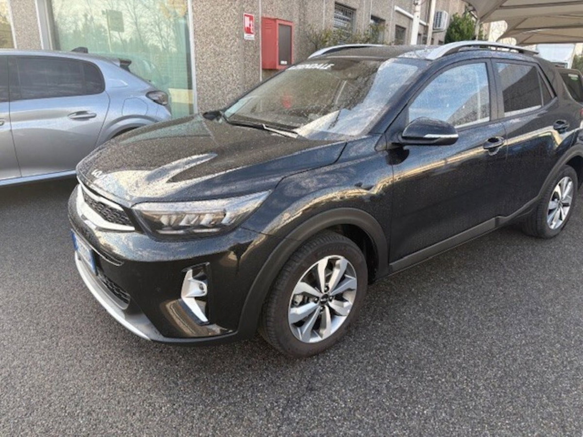 Kia Stonic 1.2 mpi Style 79cv (4)