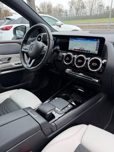 Mercedes-Benz Classe B 180 d Automatic Sport Plus (15)