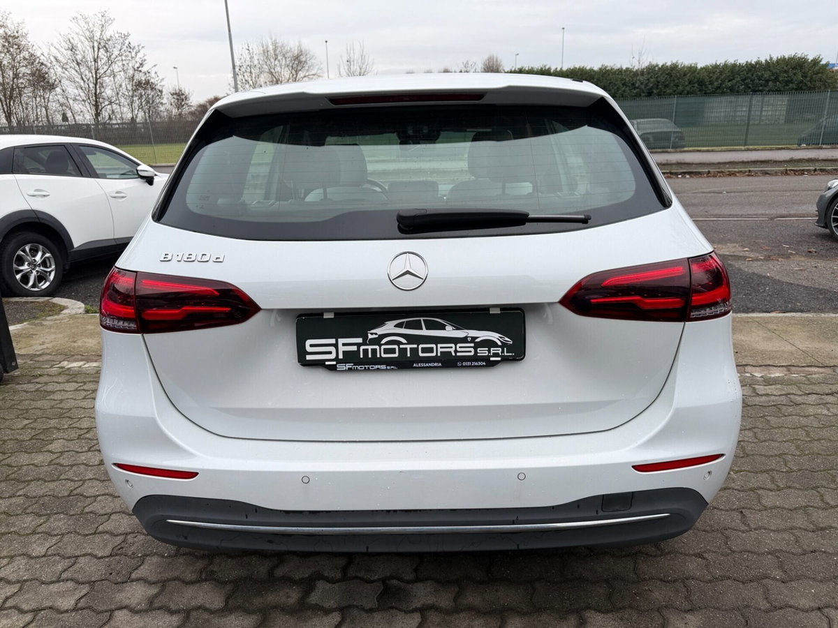 Mercedes-Benz Classe B 180 d Automatic Sport Plus (5)