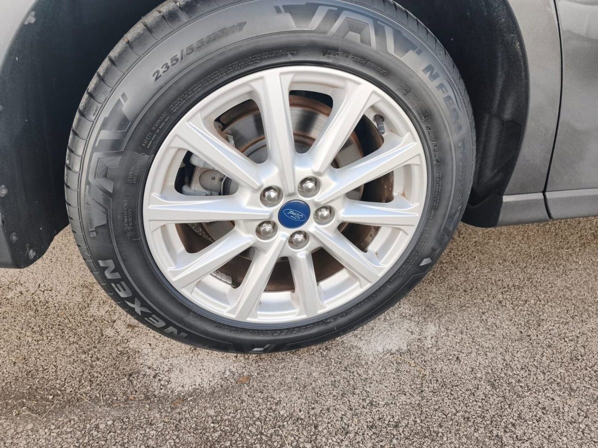 Ford S-Max 2.0 TDCi 150CV Start&Stop Powershift Titanium Business (9)