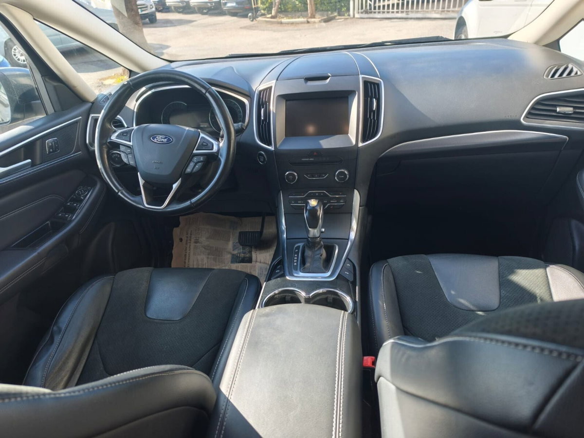 Ford S-Max 2.0 TDCi 150CV Start&Stop Powershift Titanium Business (10)