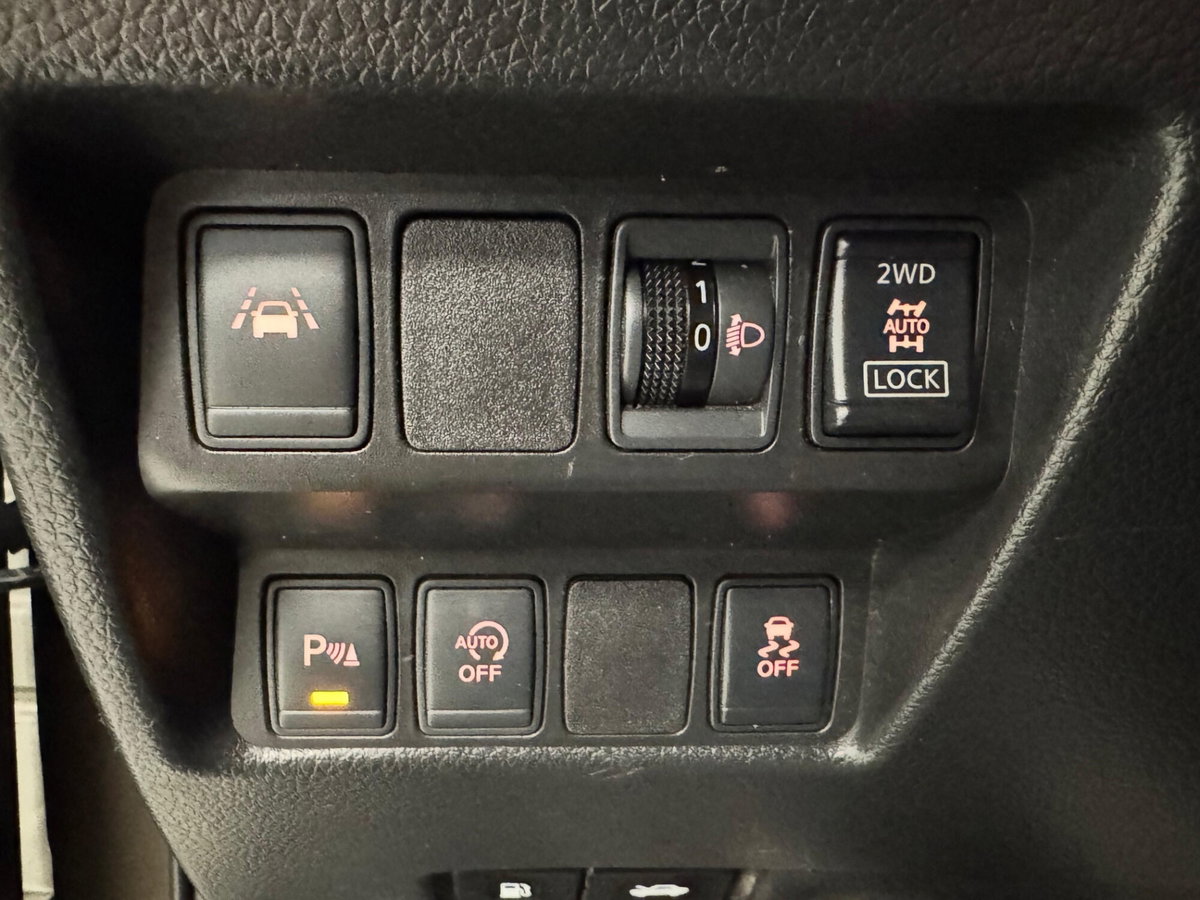 Nissan Qashqai 1.6 dCi DPF Acenta (10)