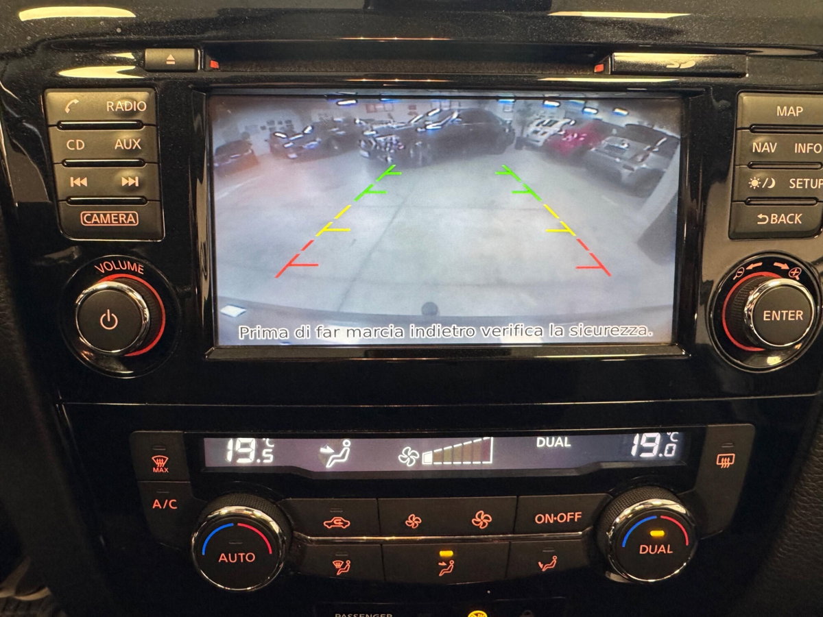 Nissan Qashqai 1.6 dCi DPF Acenta (3)