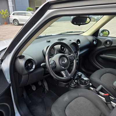 MINI Mini Countryman 1.6 Cooper D Countryman (12)