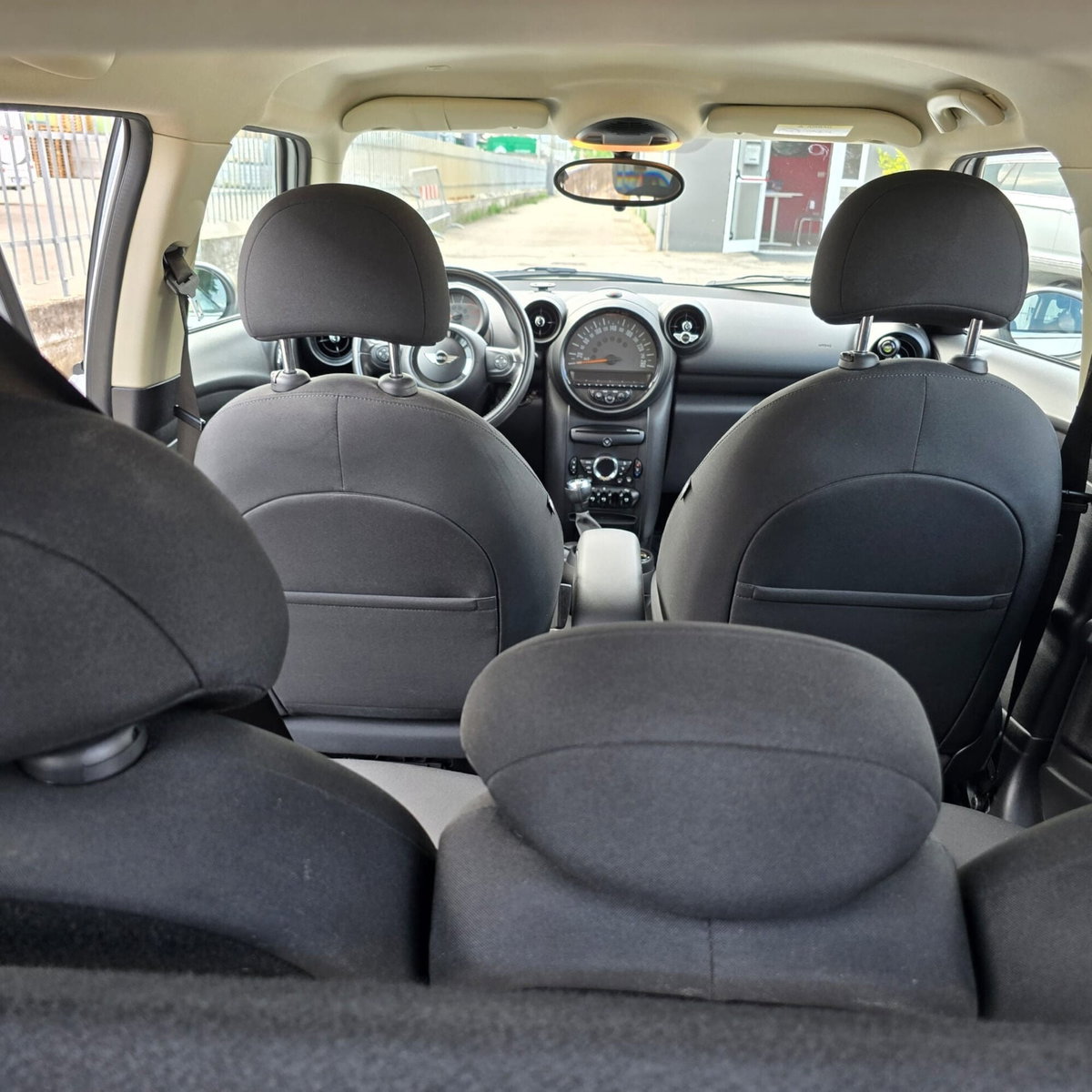 MINI Mini Countryman 1.6 Cooper D Countryman (13)