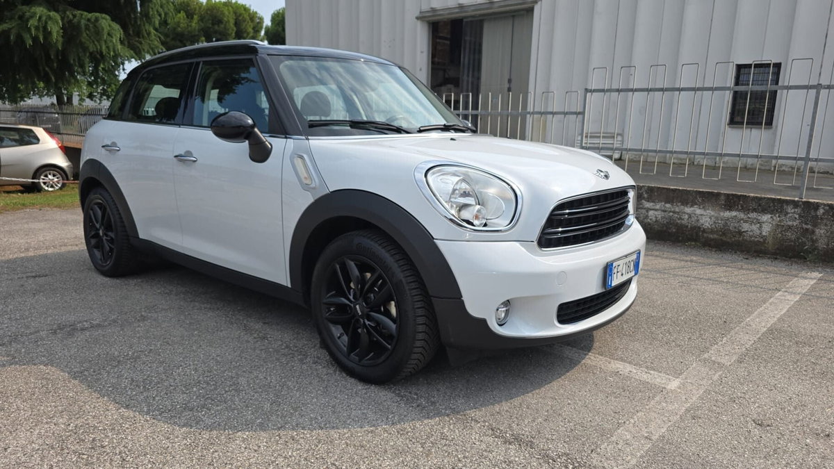 MINI Mini Countryman 1.6 Cooper D Countryman (4)