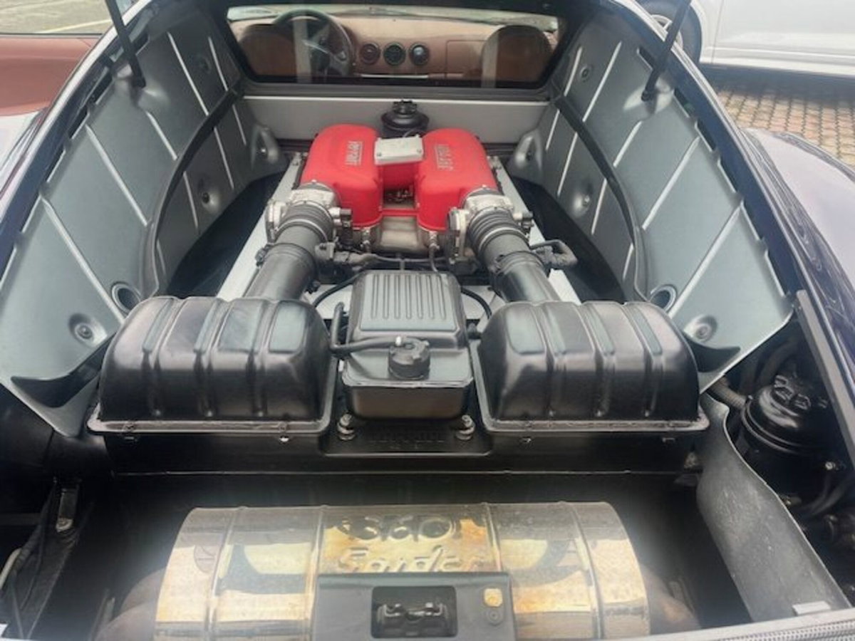 Ferrari 360 Coupé Modena F1 (11)