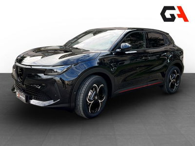 Alfa Romeo Junior 1.2 ibrida Speciale 145cv edct6 nuova