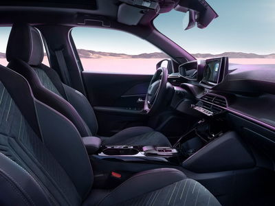 Peugeot 2008 1.2 puretech Active s&s 100cv nuova