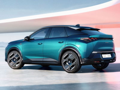 Peugeot 3008 1.2 hybrid Allure Business 145cv e-dcs6 nuova