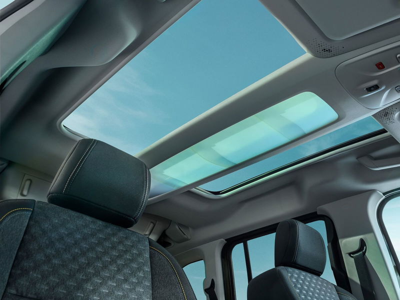 Peugeot Rifter Mix BlueHDi 100 PC Allure Standard