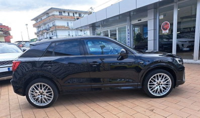 Audi Q2 Q2 35 TDI quattro S tronic S line Edition (6)