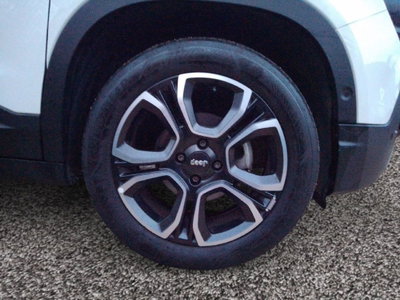 Jeep Avenger 1.2 turbo Summit fwd 100cv (7)