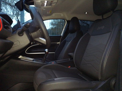 Jeep Avenger 1.2 turbo Summit fwd 100cv (8)