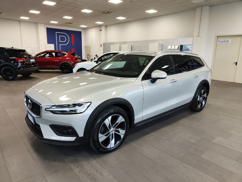 Volvo V60 Cross Country D4