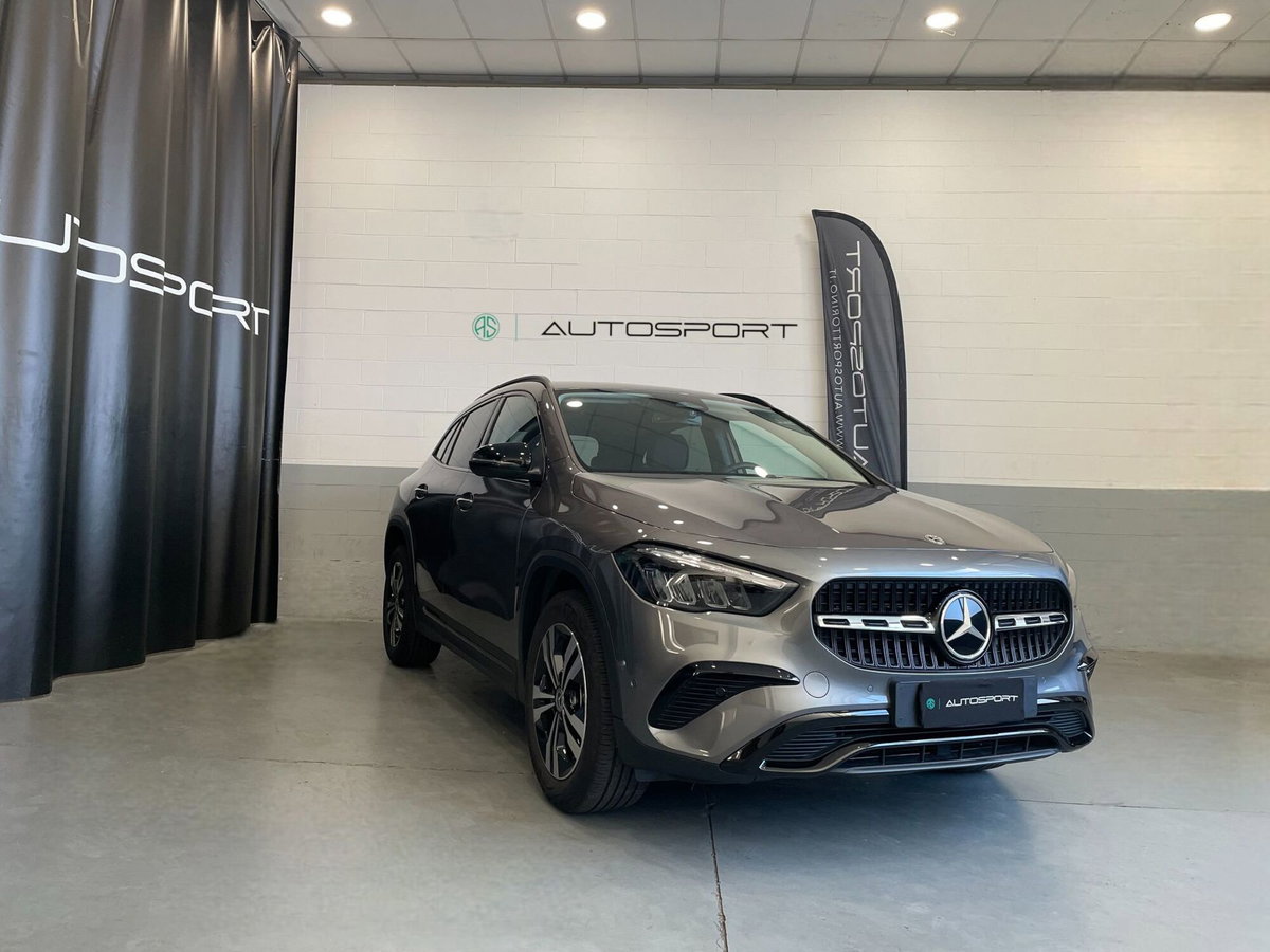 Mercedes-Benz GLA SUV 180 Progressive Advanced Plus auto