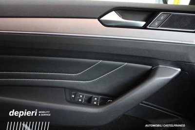 Volkswagen Passat Variant 2.0 TDI SCR EVO DSG Executive (17)
