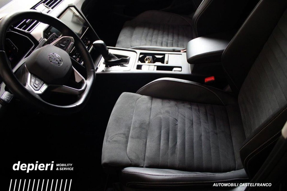 Volkswagen Passat Variant 2.0 TDI SCR EVO DSG Executive (8)