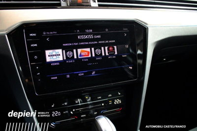 Volkswagen Passat Variant 2.0 TDI SCR EVO DSG Executive (9)