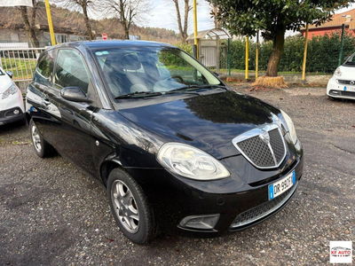 Lancia Ypsilon 1.2 Argento usata