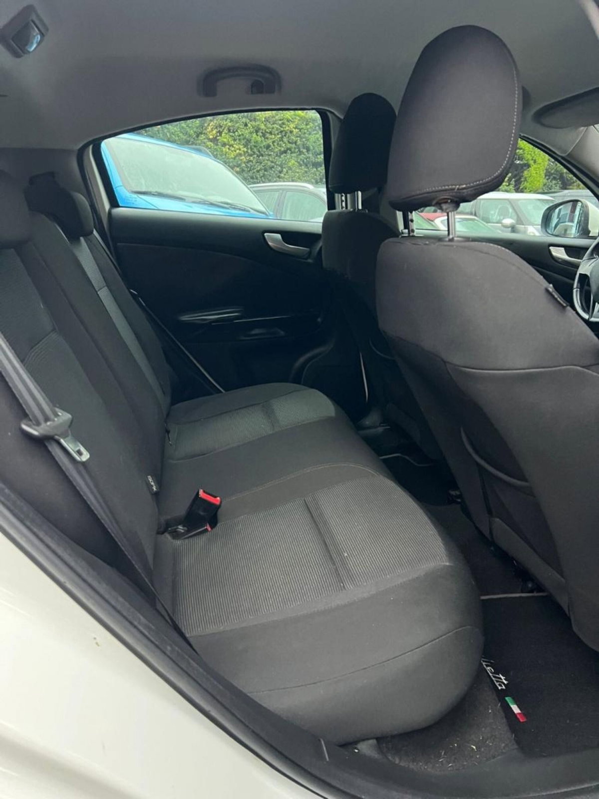 Alfa Romeo Giulietta 2.0 JTDm-2 Distinctive 170cv (9)