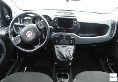 Fiat Panda 1.0 FireFly S&S Hybrid City Cross (11)