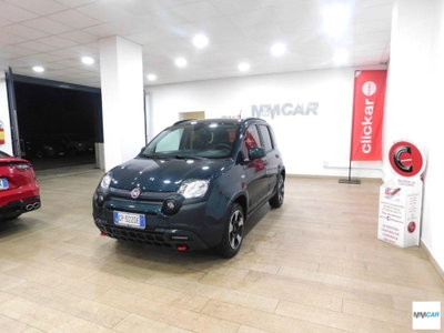 Fiat Panda 1.0 FireFly S&S Hybrid City Cross (2)